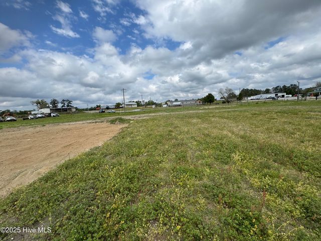 2ac Us 17, Maysville, NC 28555