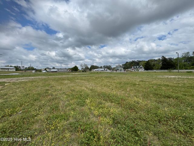 2ac Us 17, Maysville, NC 28555
