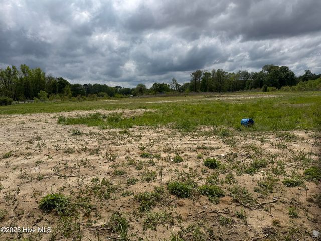 2ac Us 17, Maysville, NC 28555