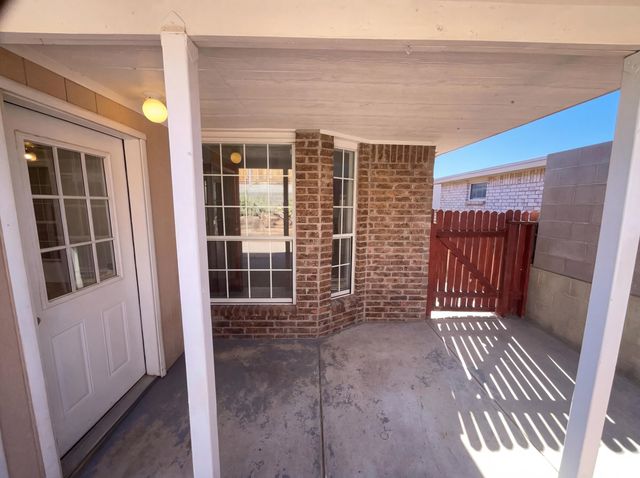 4709 Wildfire Road NW, Albuquerque, NM 87114