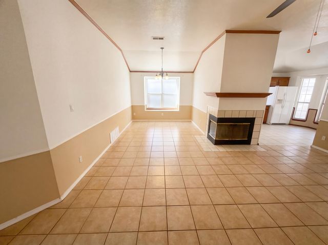 4709 Wildfire Road NW, Albuquerque, NM 87114