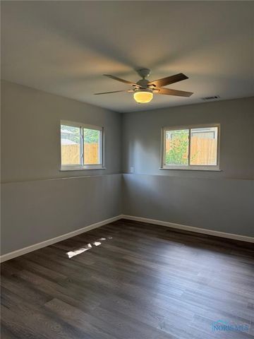 5741 Heatherbank Road, Toledo, OH 43614