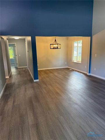 5741 Heatherbank Road, Toledo, OH 43614