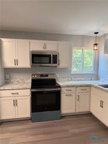 5741 Heatherbank Road, Toledo, OH 43614