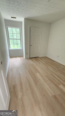 1181 Vintage Pointe Drive, Lawrenceville, GA 30044