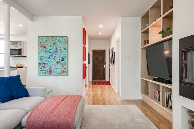1425 W Summerdale Avenue 3A, Chicago, IL 60640