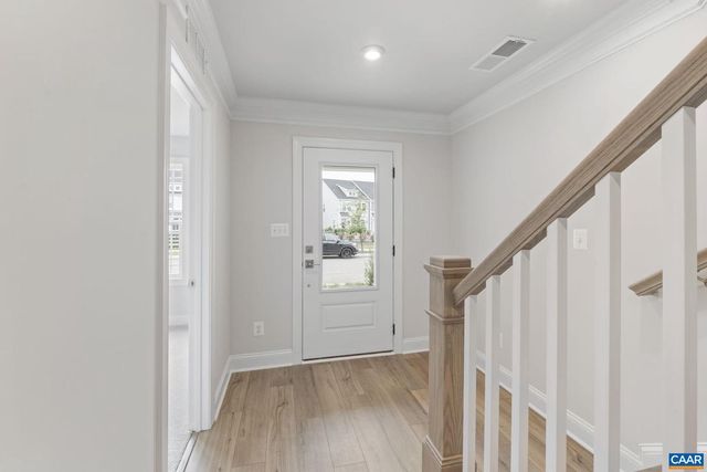 100 PARK RIDGE DR, Crozet, VA 22932