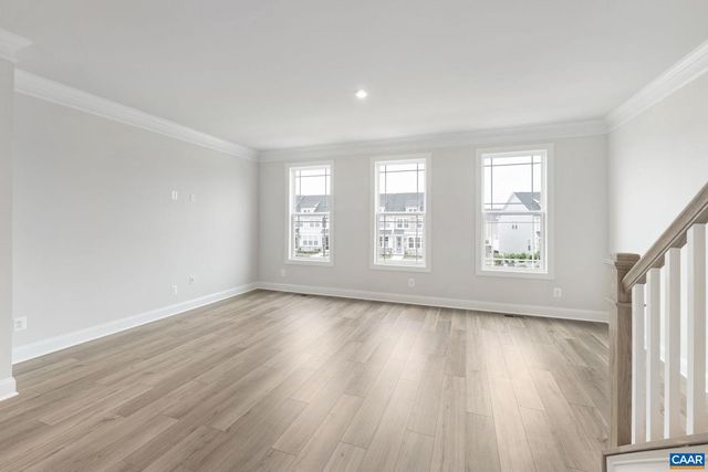 100 PARK RIDGE DR, Crozet, VA 22932