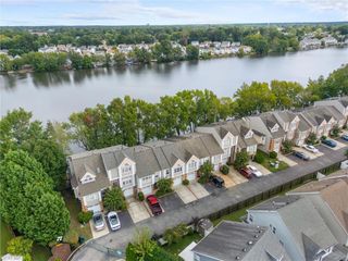 5348 Garnett Pointe CT, Virginia Beach, VA 23462