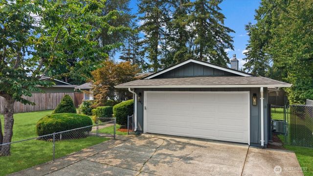 16749 128th Avenue SE, Renton, WA 98058