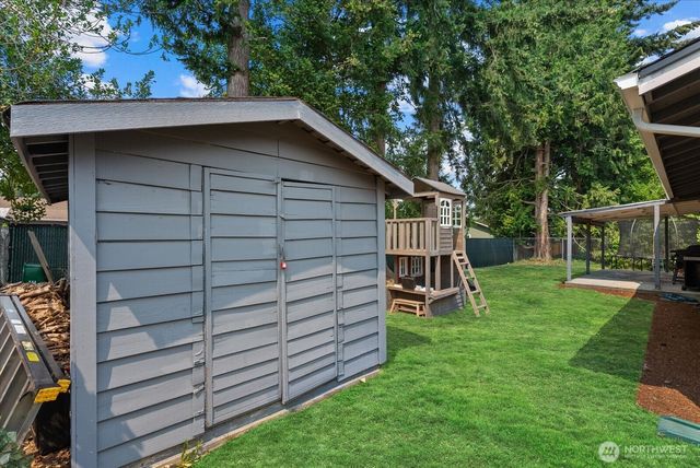 16749 128th Avenue SE, Renton, WA 98058