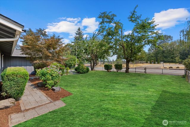 16749 128th Avenue SE, Renton, WA 98058