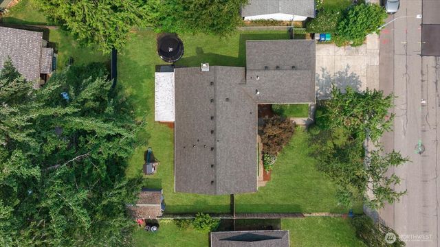 16749 128th Avenue SE, Renton, WA 98058