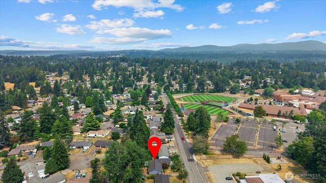 16749 128th Avenue SE, Renton, WA 98058