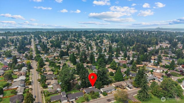 16749 128th Avenue SE, Renton, WA 98058