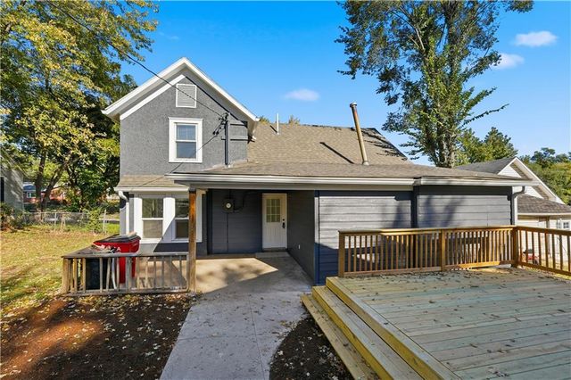 2111 Franklin Avenue, Lexington, MO 64067