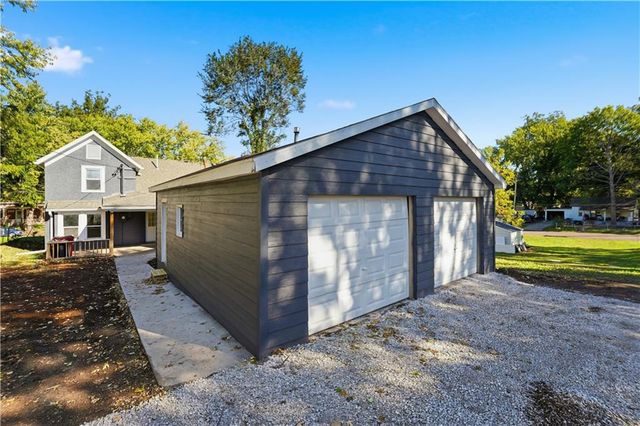 2111 Franklin Avenue, Lexington, MO 64067