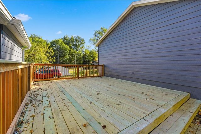 2111 Franklin Avenue, Lexington, MO 64067