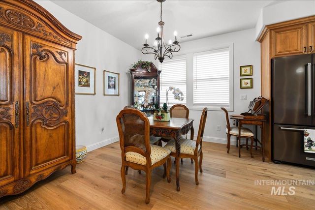 2016 E Mainacht St, Meridian, ID 83642