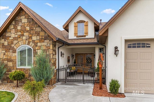 2016 E Mainacht St, Meridian, ID 83642