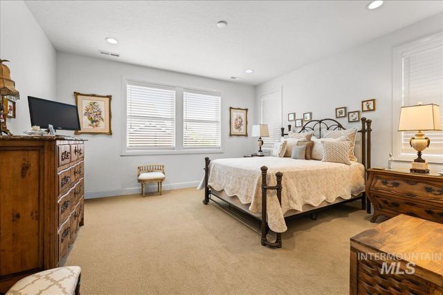 2016 E Mainacht St, Meridian, ID 83642