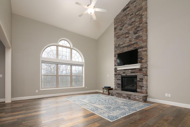 2301 Armature Court, Lexington, KY 40514
