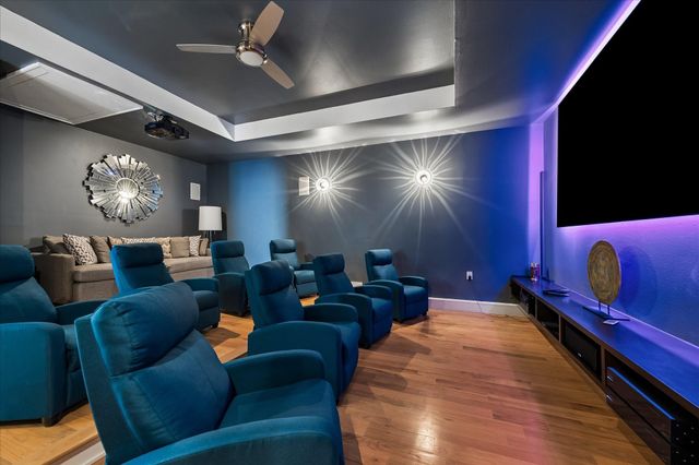 1913 Du Barry Lane, Houston, TX 77018