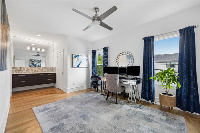 1913 Du Barry Lane, Houston, TX 77018