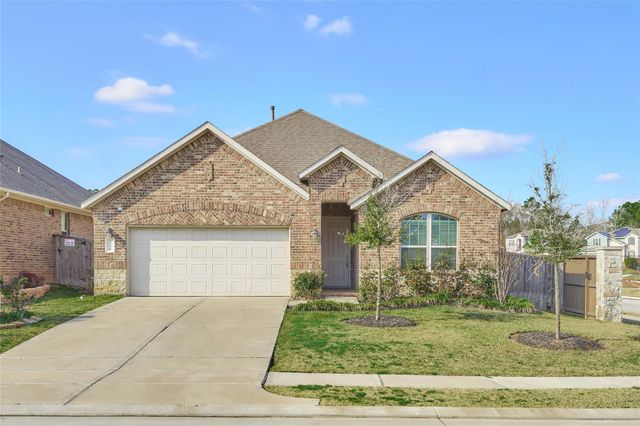 1238 Sandstone Hills Drive, Montgomery, TX 77316