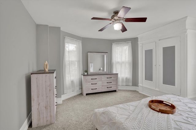 127 W WASHINGTON LN, Philadelphia, PA 19144