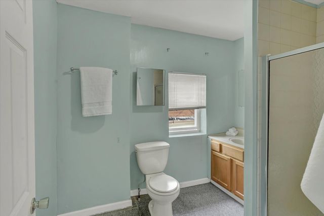127 W WASHINGTON LN, Philadelphia, PA 19144