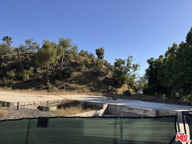 1309 Laurel Way, Beverly Hills, CA 90210