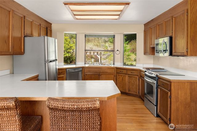 6625 Cromwell Beach Drive NW, Gig Harbor, WA 98335