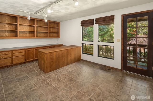 6625 Cromwell Beach Drive NW, Gig Harbor, WA 98335