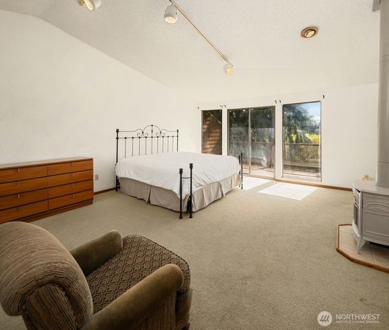 6625 Cromwell Beach Drive NW, Gig Harbor, WA 98335