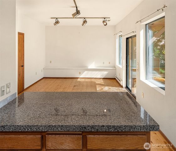 6625 Cromwell Beach Drive NW, Gig Harbor, WA 98335