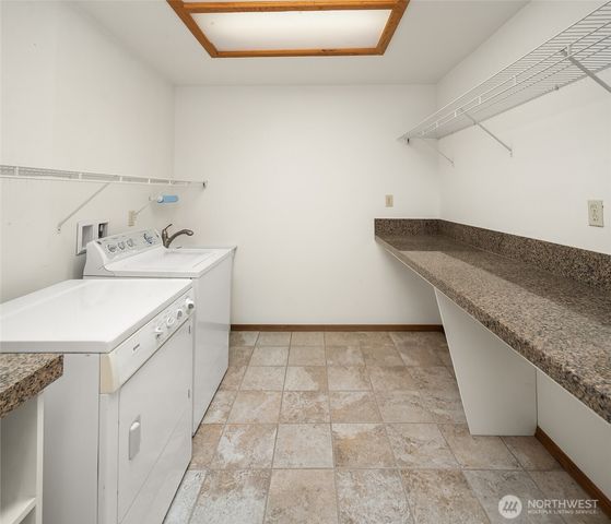 6625 Cromwell Beach Drive NW, Gig Harbor, WA 98335