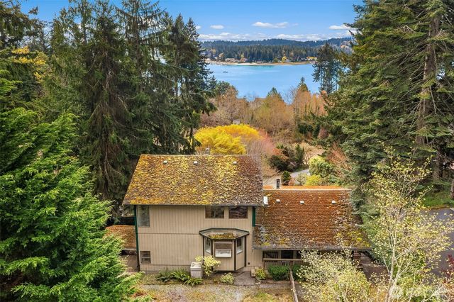 6625 Cromwell Beach Drive NW, Gig Harbor, WA 98335