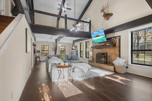 1635 Meadowlark Drive, Hideaway, TX 75771