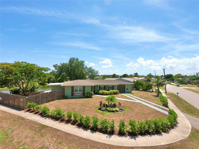 21539 GLADIS AVENUE, Port Charlotte, FL 33952