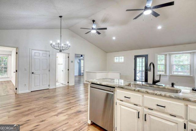 754 Honeysuckle Lane, Blairsville, GA 30512