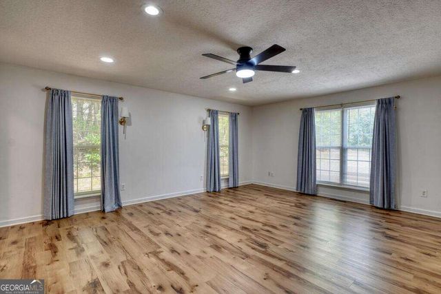 754 Honeysuckle Lane, Blairsville, GA 30512