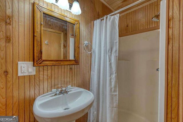 754 Honeysuckle Lane, Blairsville, GA 30512