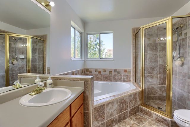 9502 S NEWKIRK ST, South Jordan, UT 84009
