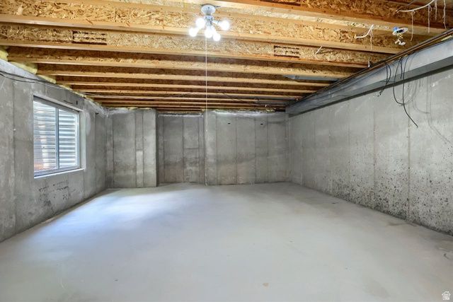 9502 S NEWKIRK ST, South Jordan, UT 84009