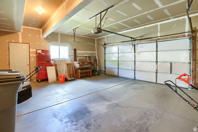 9502 S NEWKIRK ST, South Jordan, UT 84009