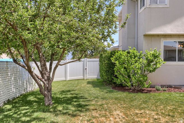 9502 S NEWKIRK ST, South Jordan, UT 84009