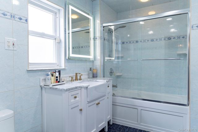 218-51 82nd Avenue, Hollis Hills, NY 11427