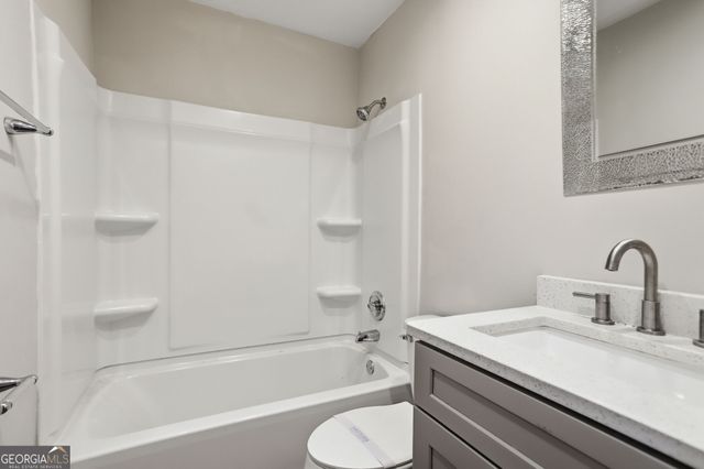 2590 Mcglynn Drive, Decatur, GA 30034