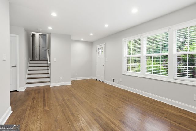 2590 Mcglynn Drive, Decatur, GA 30034